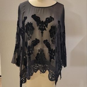 4 Love & Liberty Burnout Blouse
